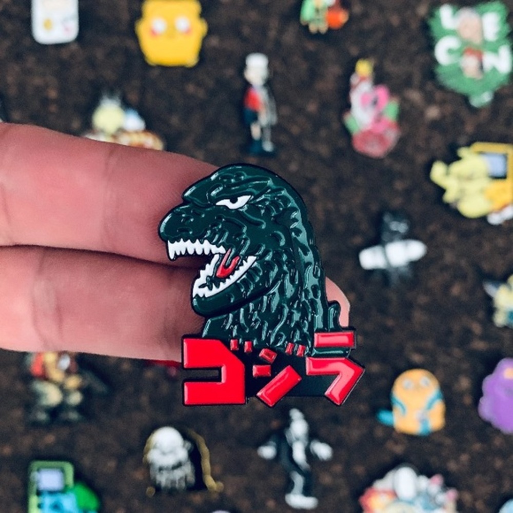 GODZILLA ENAMEL PIN